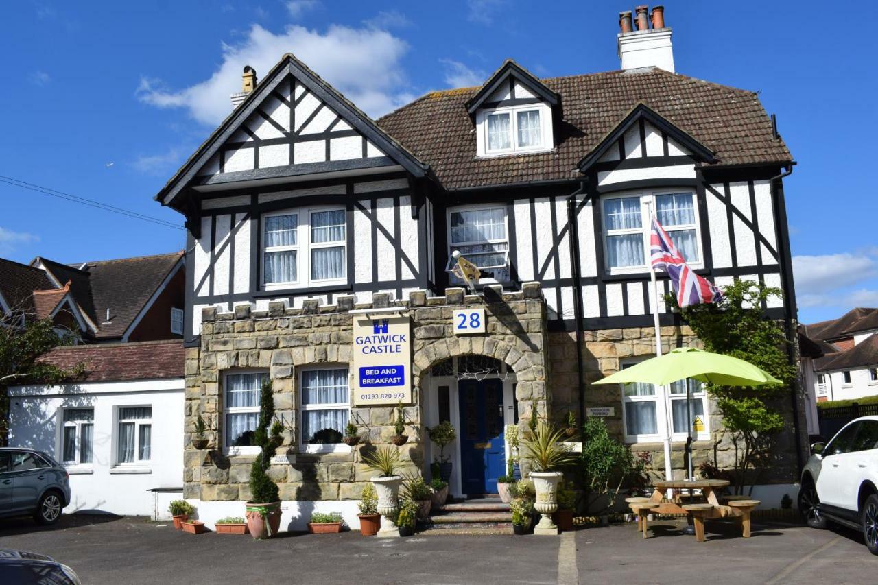 Gatwick Castle B&B Horley Dış mekan fotoğraf
